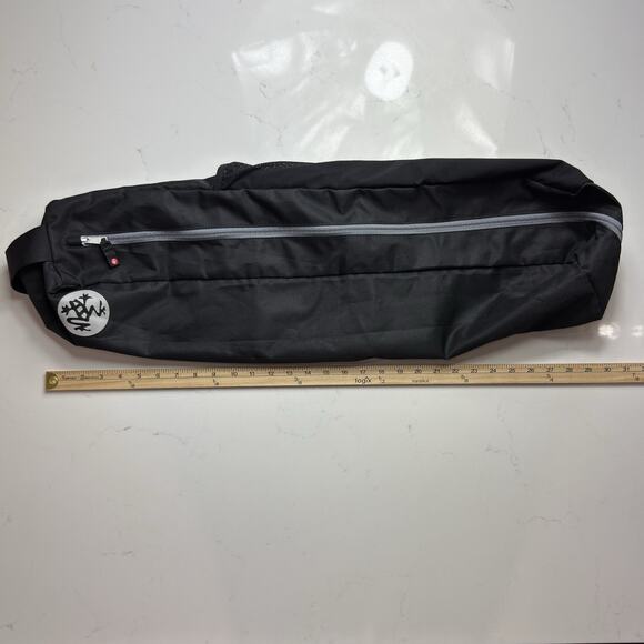 Manduka Go Steady Large Yoga Mat Carrier In Black Shoulder Bag Foldable Compact main image 6